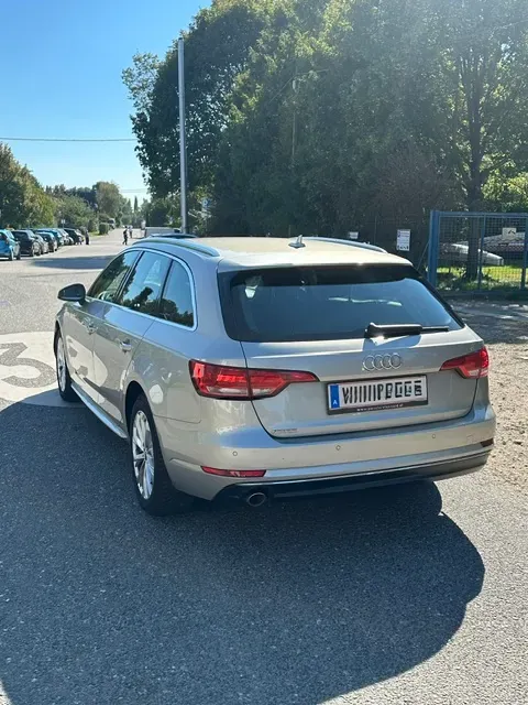 Audi A4 2016 photo 2