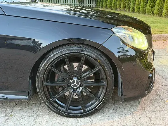 Mercedes-Benz E 220 D 2014 photo 4