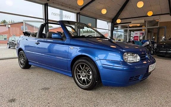 Volkswagen Golf 4 2000 photo 3