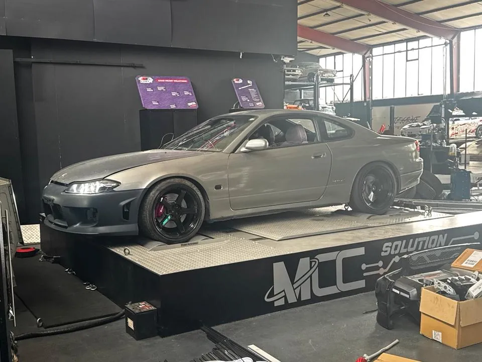 Nissan Silvia S15