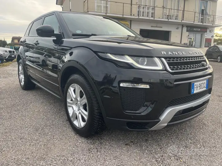 Land Rover Range Rover Evoque 2017 photo 2