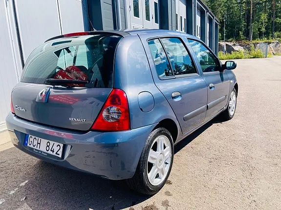 Renault Clio 2008 photo 4