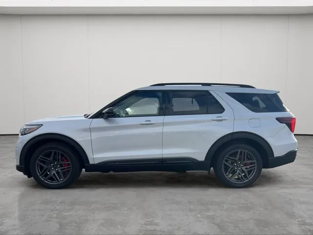 Ford Explorer 2026 photo 4