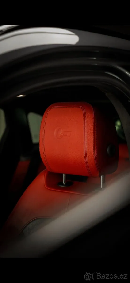 Jaguar F-Pace 2017 photo 5