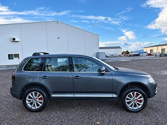 Volkswagen Touareg 2004 photo 5