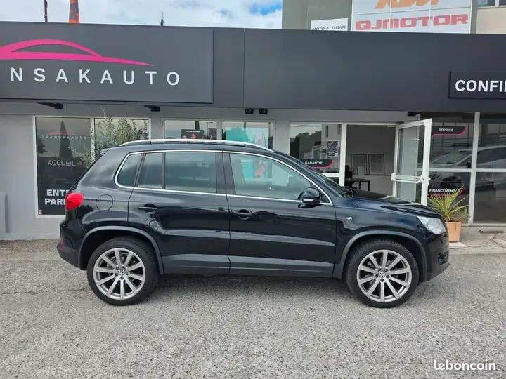 Volkswagen Tiguan 2009 photo 2