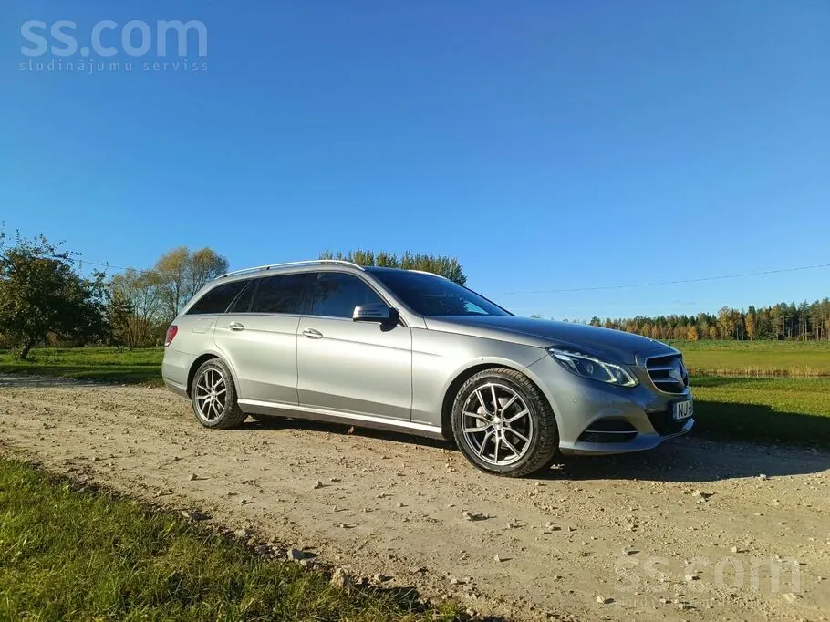 Mercedes-Benz E200 2013 photo 2