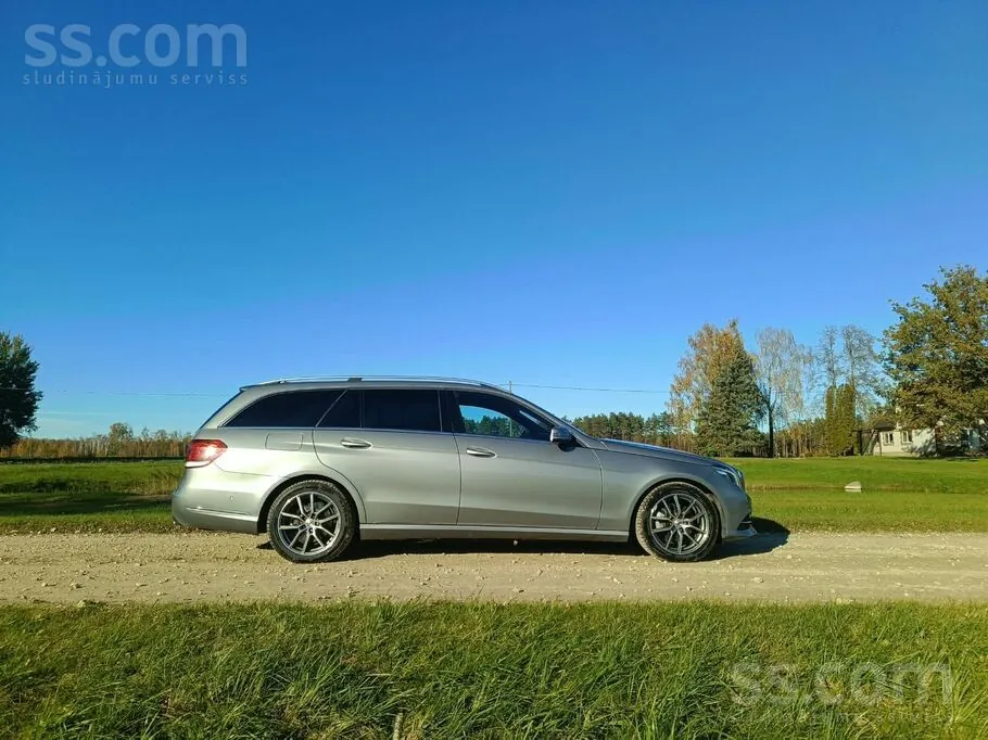 Mercedes-Benz E200 2013 photo 3