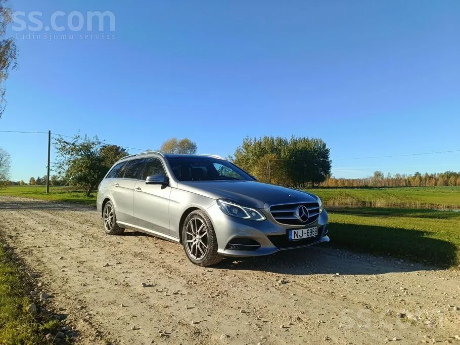 Mercedes-Benz E200