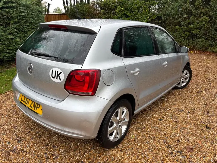 Volkswagen Polo 2011 photo 5