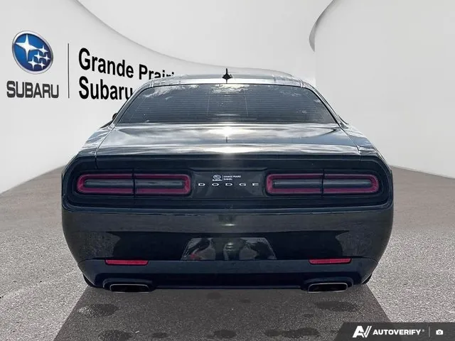 Dodge Challenger 2018 photo 4