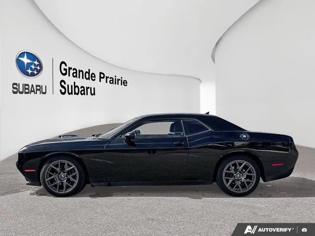 Dodge Challenger 2018 photo 2