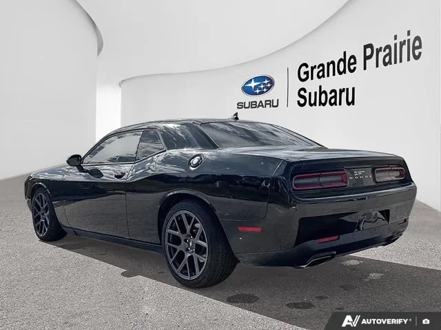 Dodge Challenger 2018 photo 3