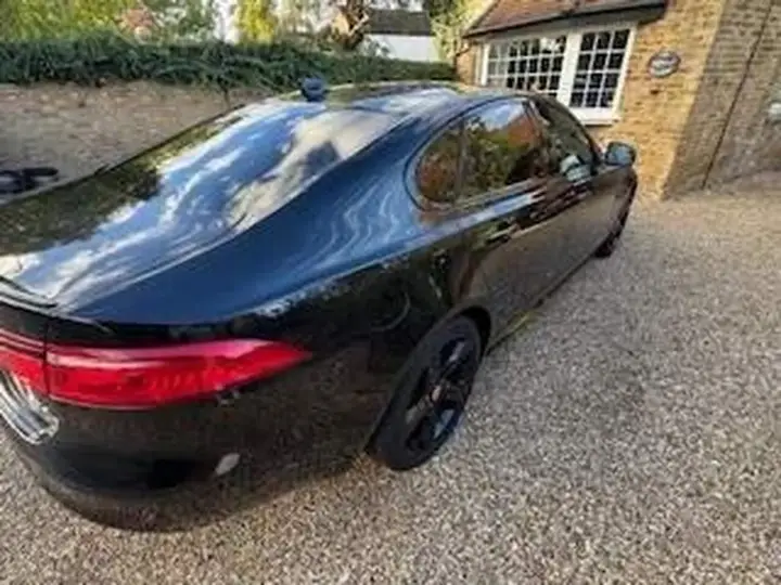 Jaguar Xf 2017 photo 4