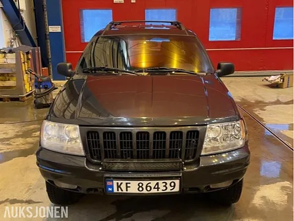 Jeep Grand Cherokee 2000 photo 2
