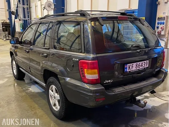 Jeep Grand Cherokee 2000 photo 4