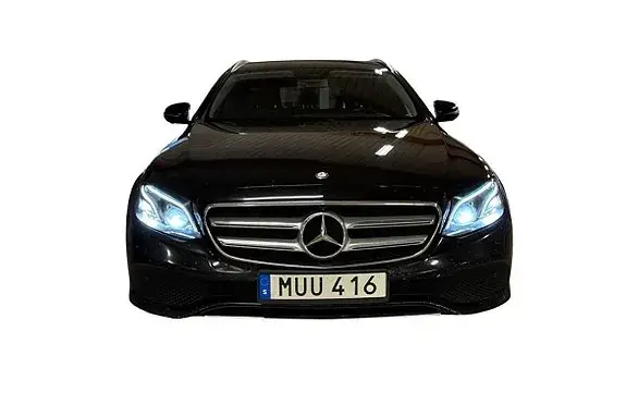 Mercedes-Benz E220 2017 photo 5