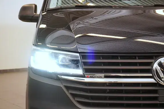 Volkswagen Transporter 2024 photo 3