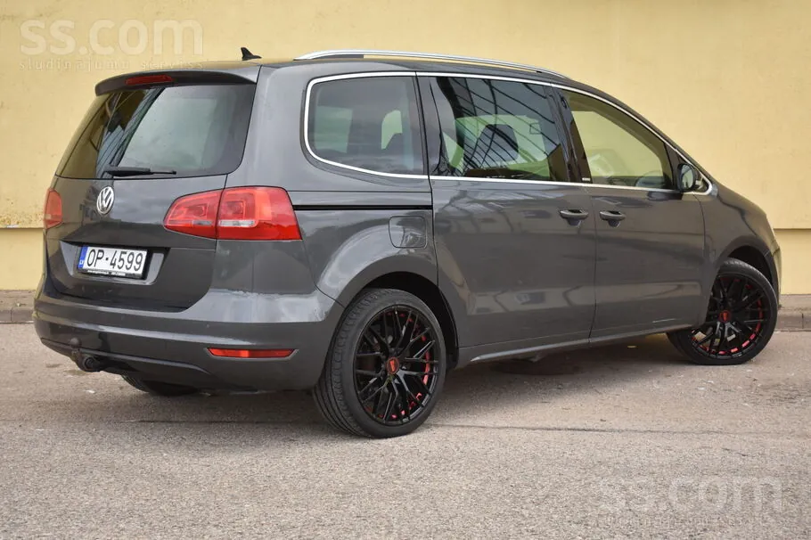 Volkswagen Sharan 2012 photo 5
