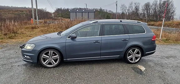 Volkswagen Passat 2013 photo 2