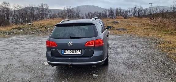 Volkswagen Passat 2013 photo 4