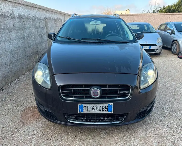 Fiat Croma 2008 photo 2