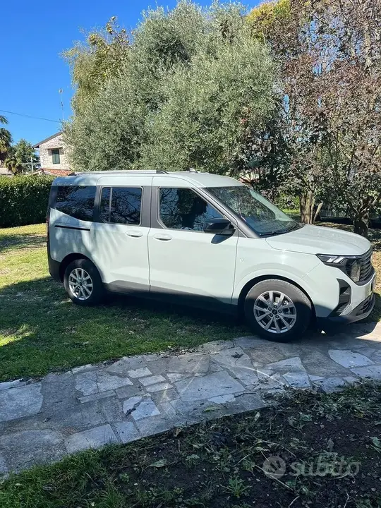 Ford Tourneo Courier