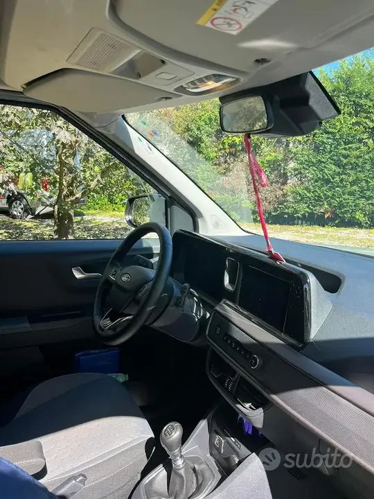 Ford Tourneo Courier 2024 photo 2