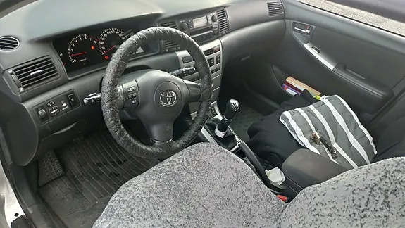 Toyota Corolla 2004 photo 3