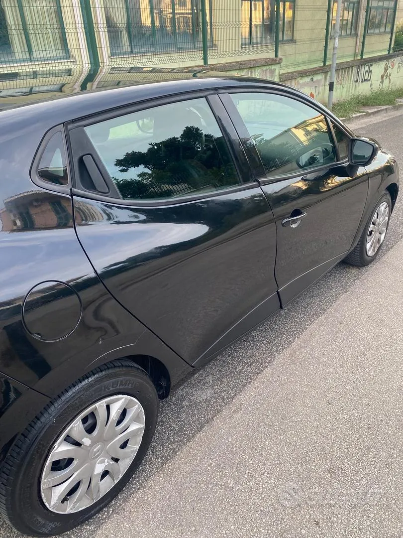 Renault Clio 2015 photo 4
