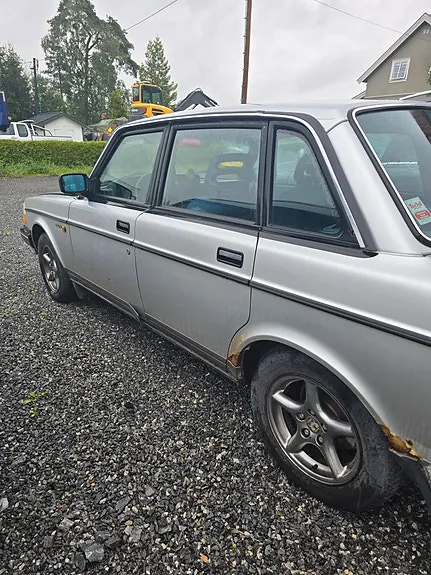 Volvo 240 1987 photo 5