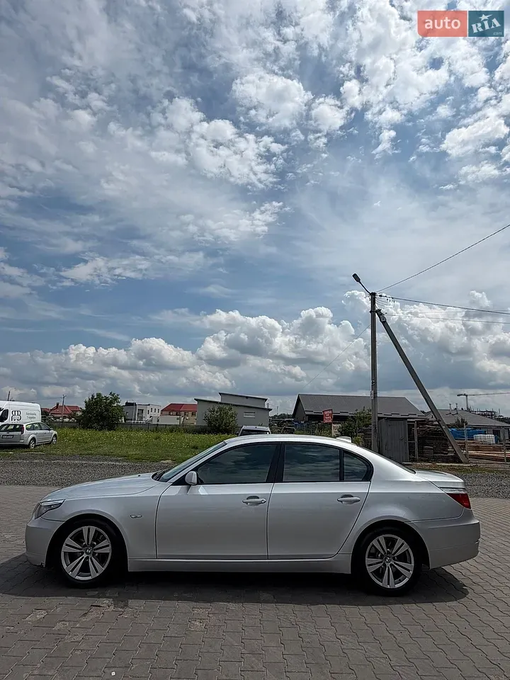 BMW 5 Series 2008 photo 3