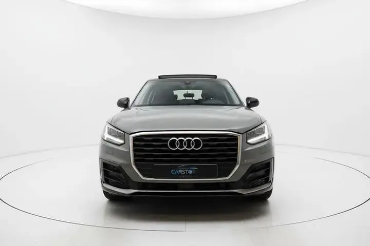 Audi Q2 2017 photo 2