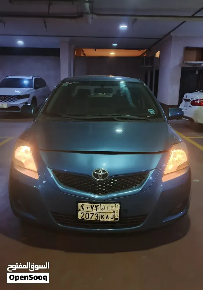 Toyota Yaris 2012 photo 5