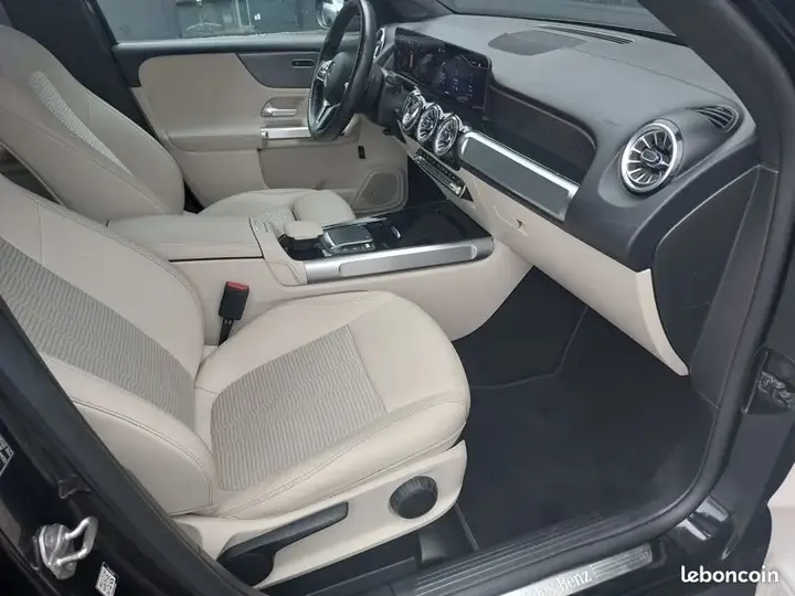 Mercedes-Benz Glb 2022 photo 4