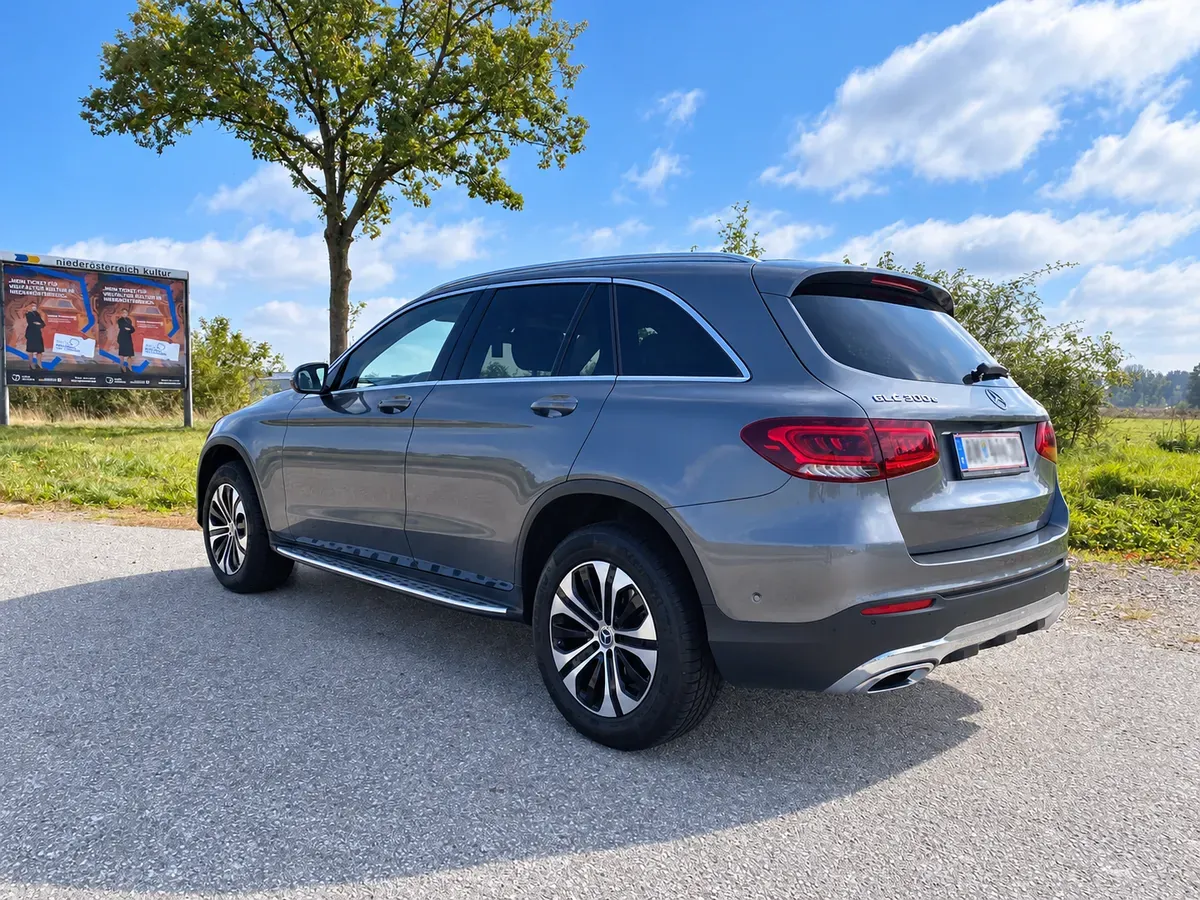 Mercedes-Benz Glc 2022 photo 3