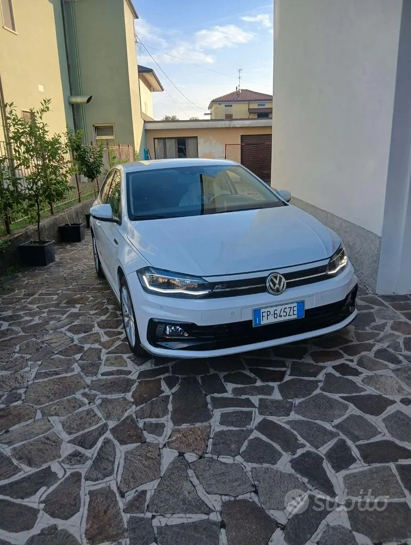 Volkswagen Polo 2018 photo 3