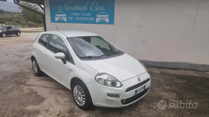 Fiat Punto 2014 photo 2
