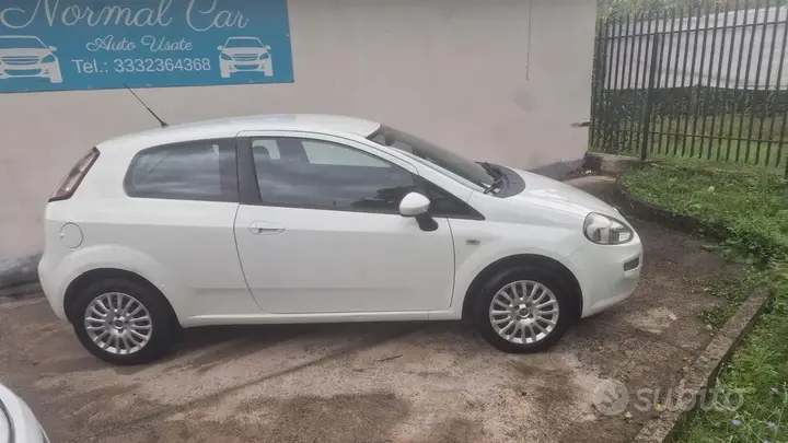 Fiat Punto 2014 photo 3