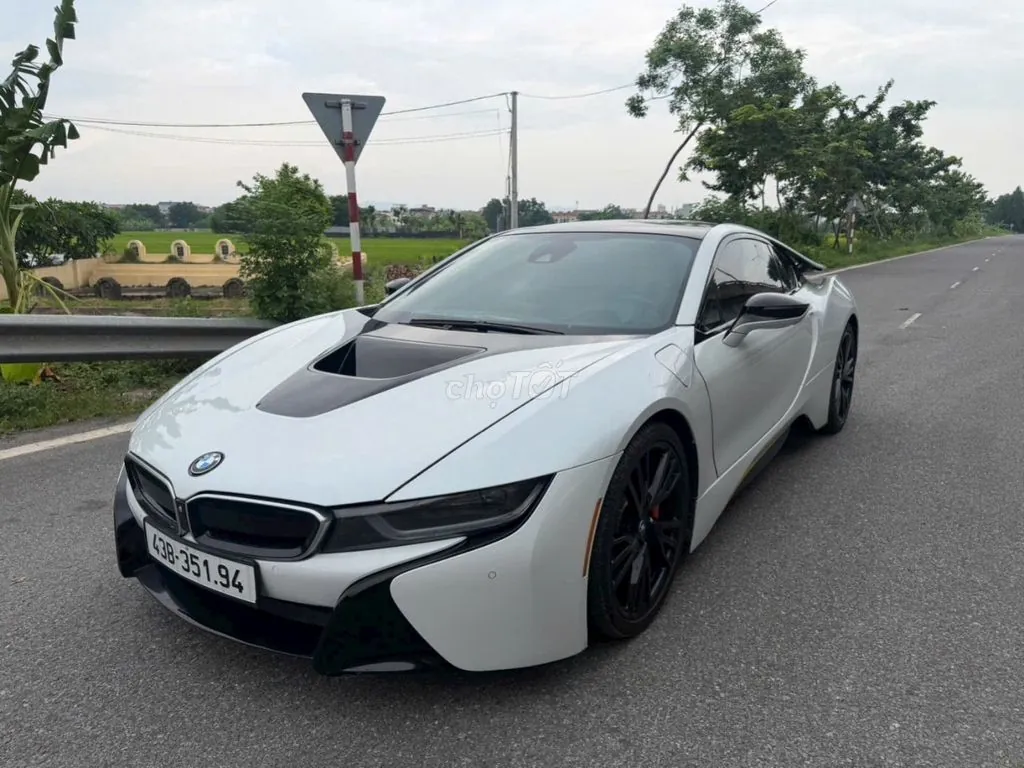 BMW I8 2014 photo 5