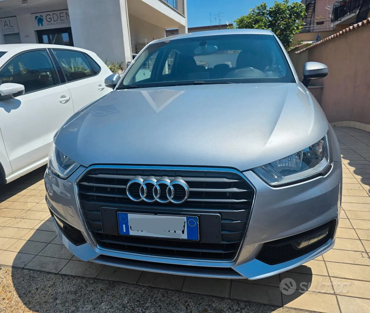 Audi A1 2015 photo 2