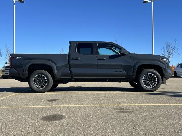 Toyota Tacoma 2026 photo 4