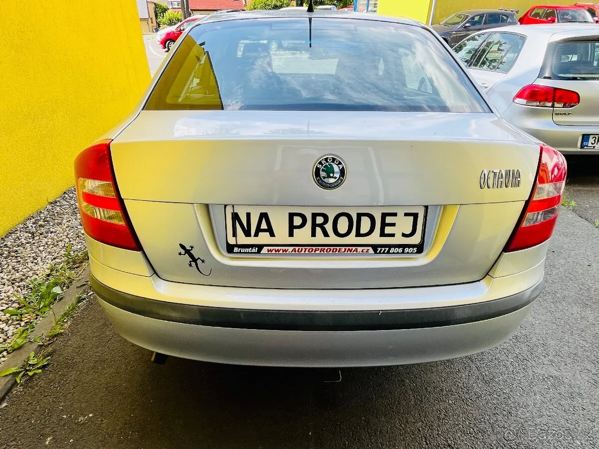 Skoda Octavia 2011 photo 5