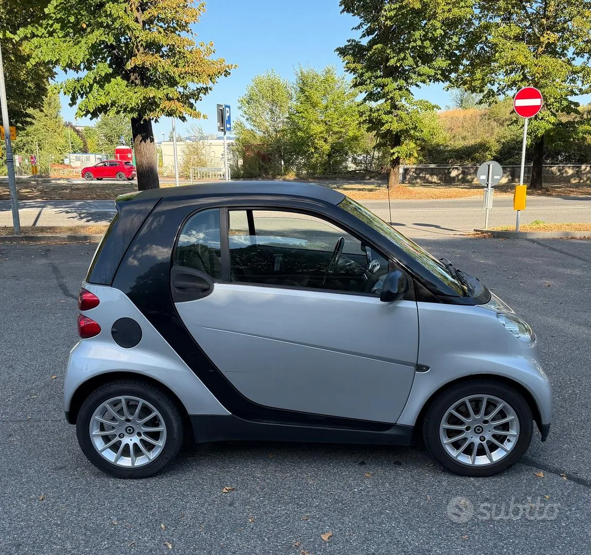 Smart Fortwo 2009 photo 3