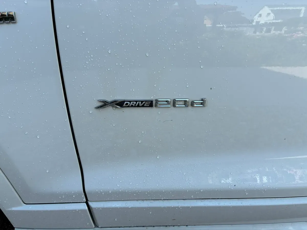 BMW X4 2017 photo 2