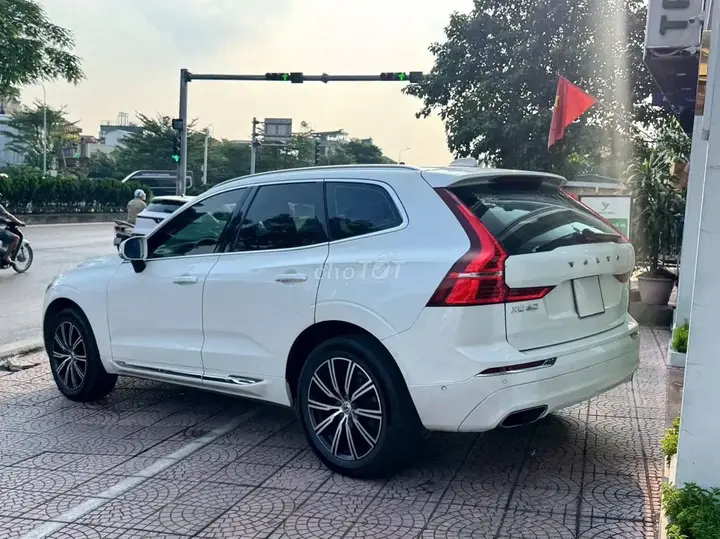 Volvo Xc60 2020 photo 4