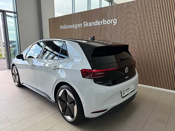 Volkswagen Id.3 2025 photo 3