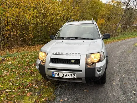 Land Rover Freelander 2006 photo 2