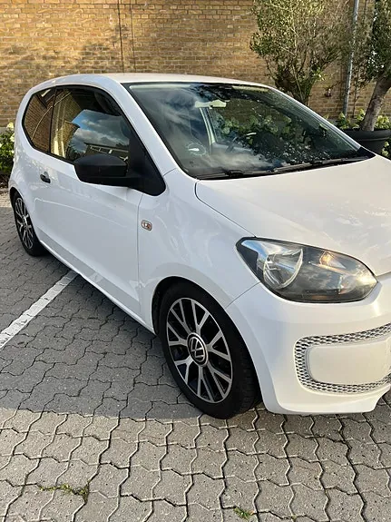 Volkswagen Up 2016 photo 4