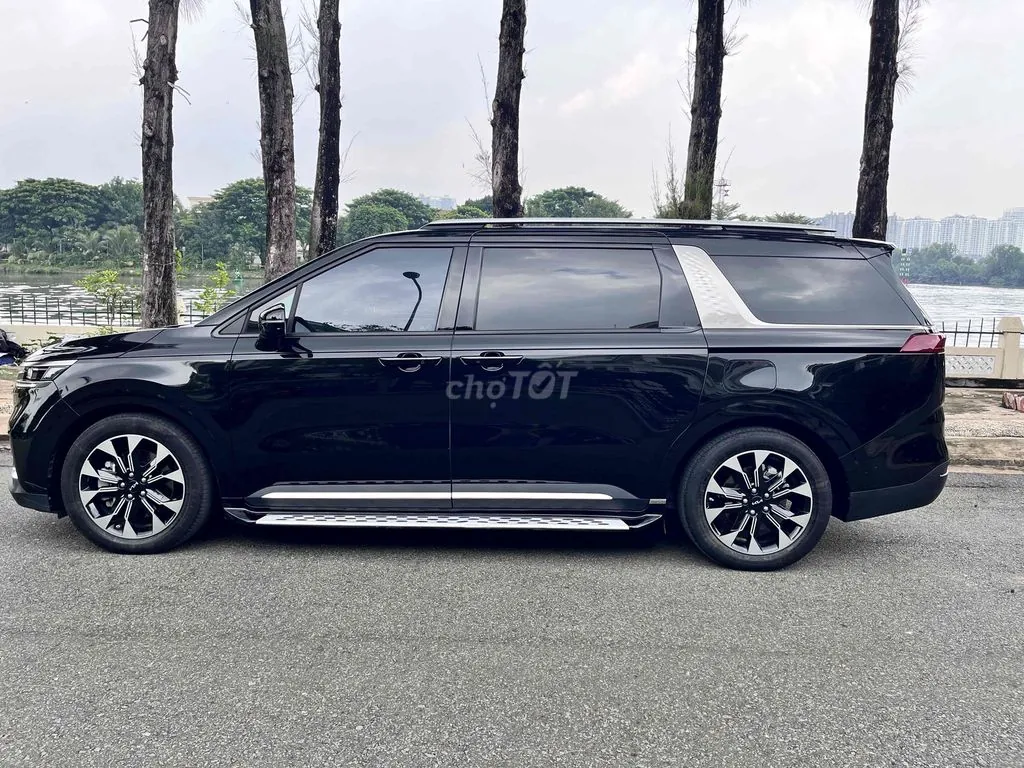 Kia Carnival 2023 photo 3